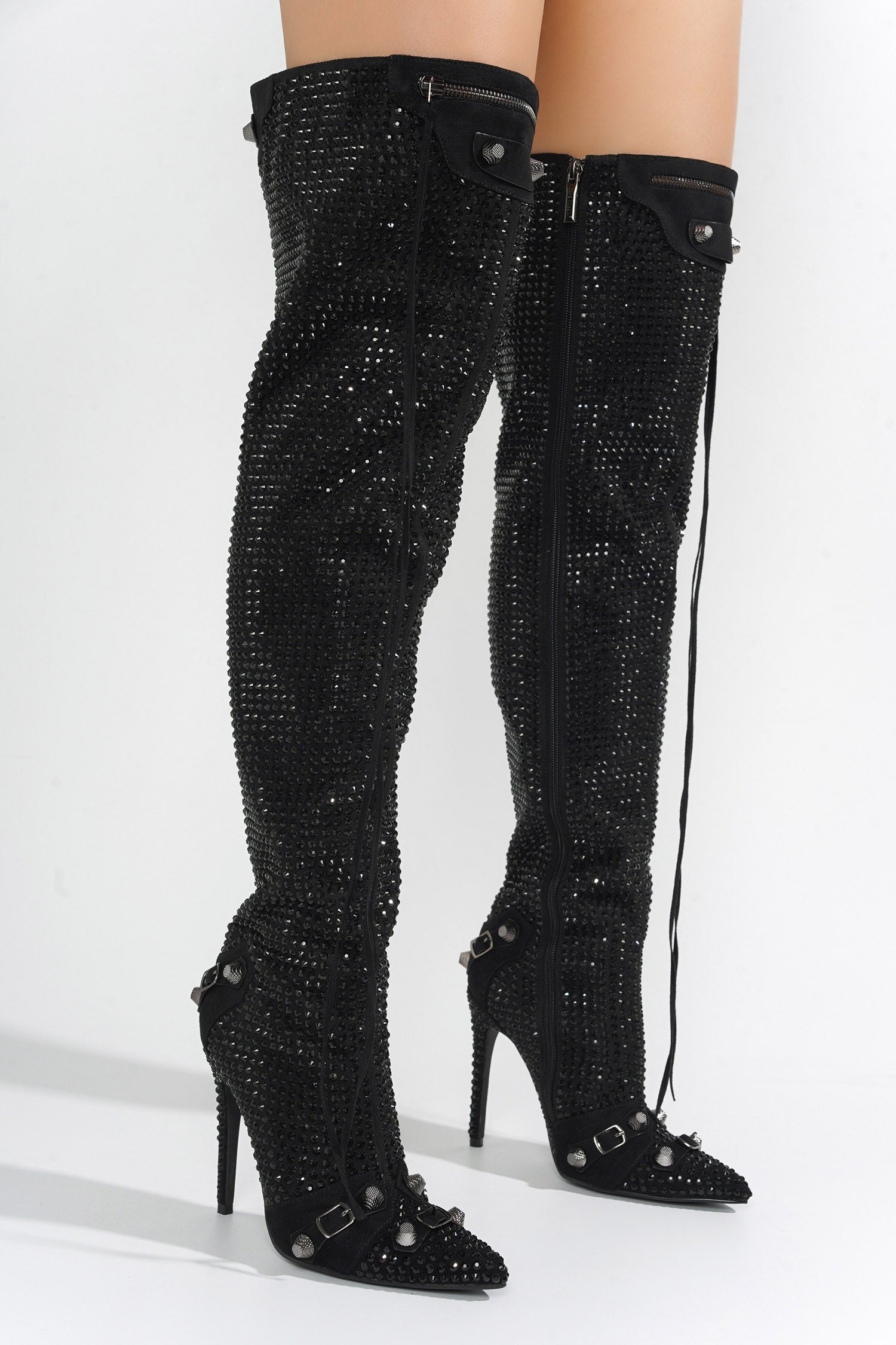 CAPE ROBBIN BESSEMER - BLACK