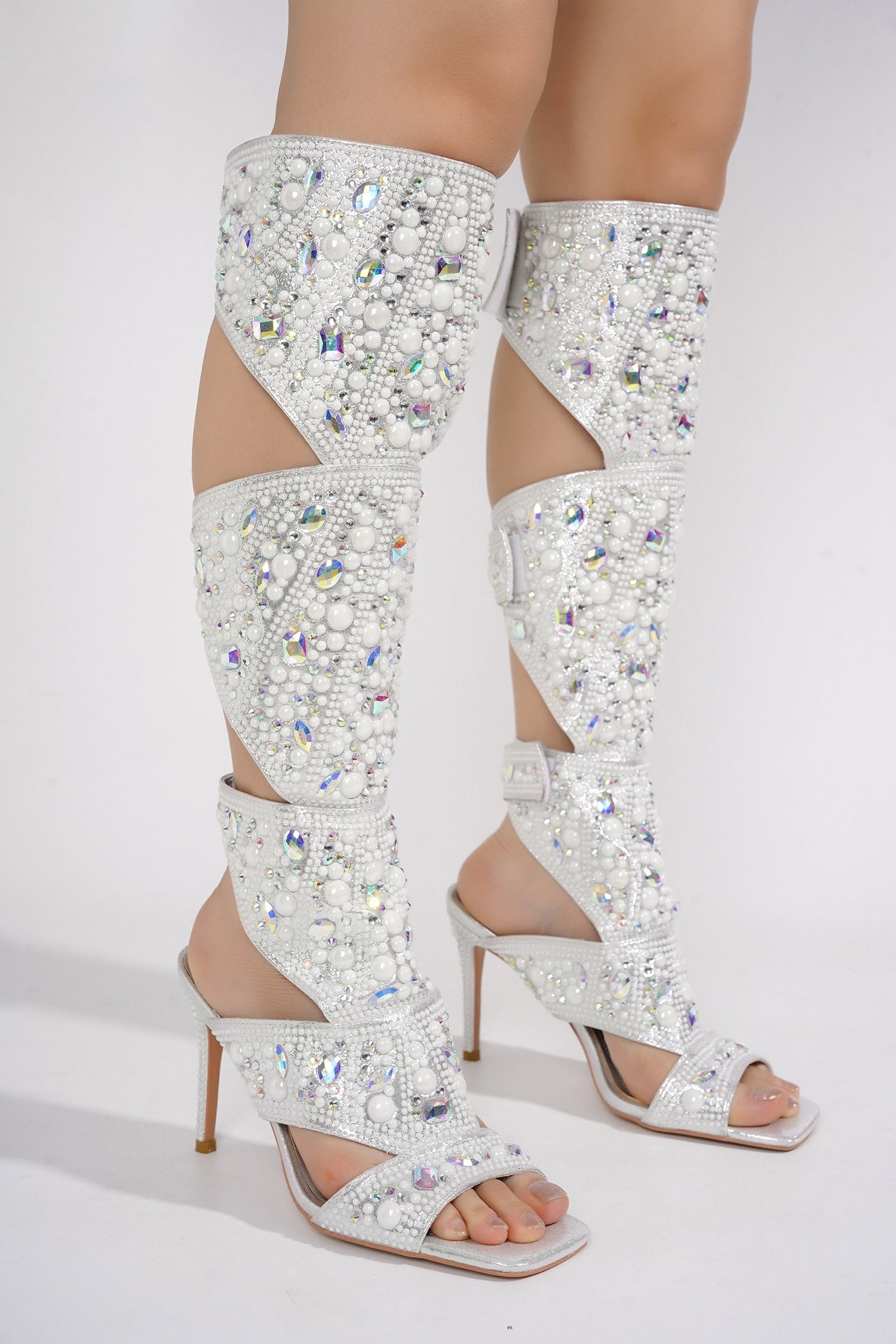 CAPE ROBBIN BIANCA - SILVER