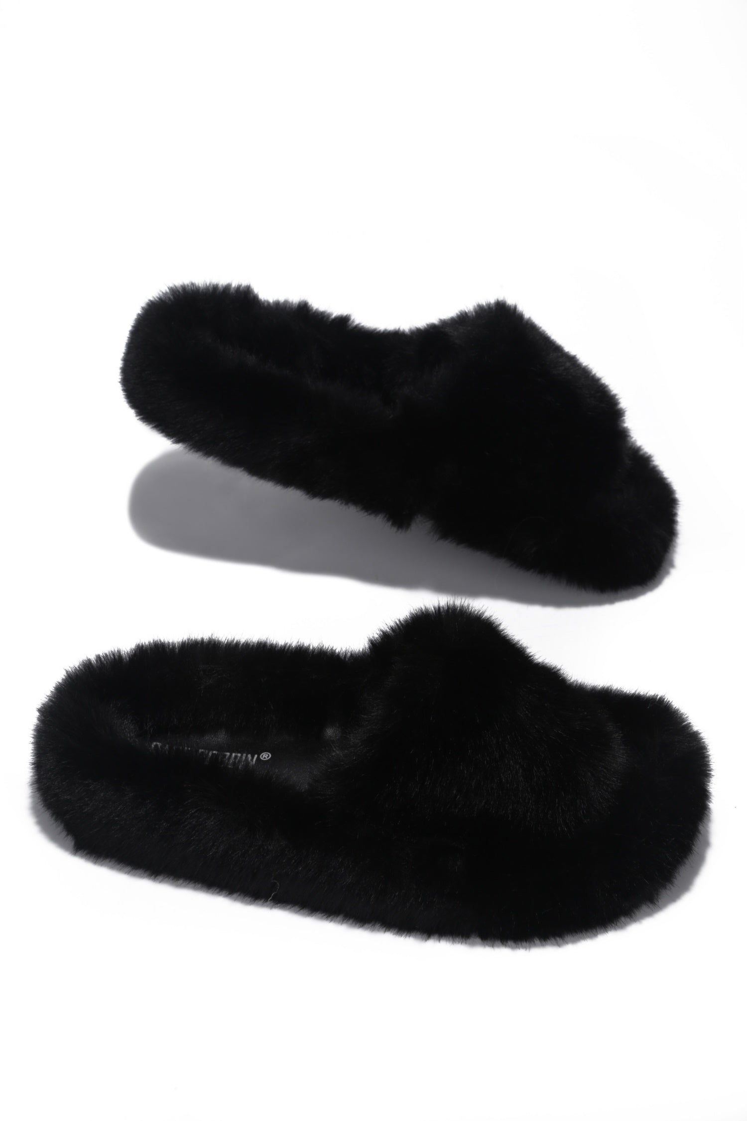CAPE ROBBIN DALILAH - BLACK