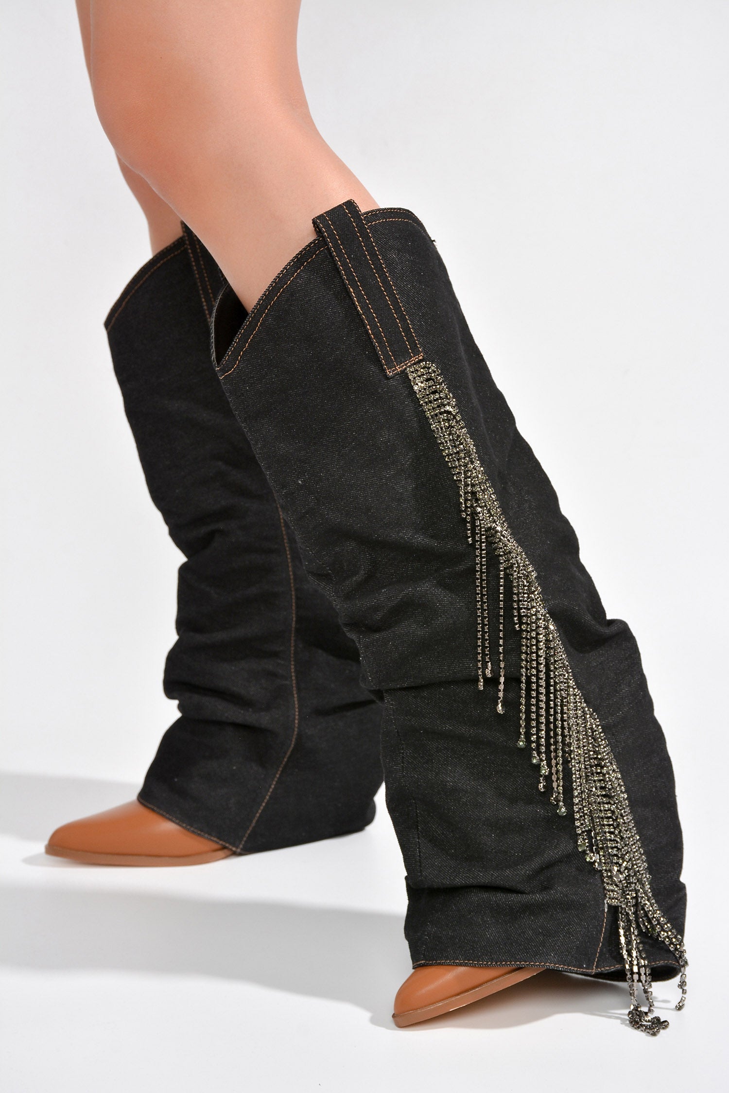 CAPE ROBBIN DORICH - BLACK
