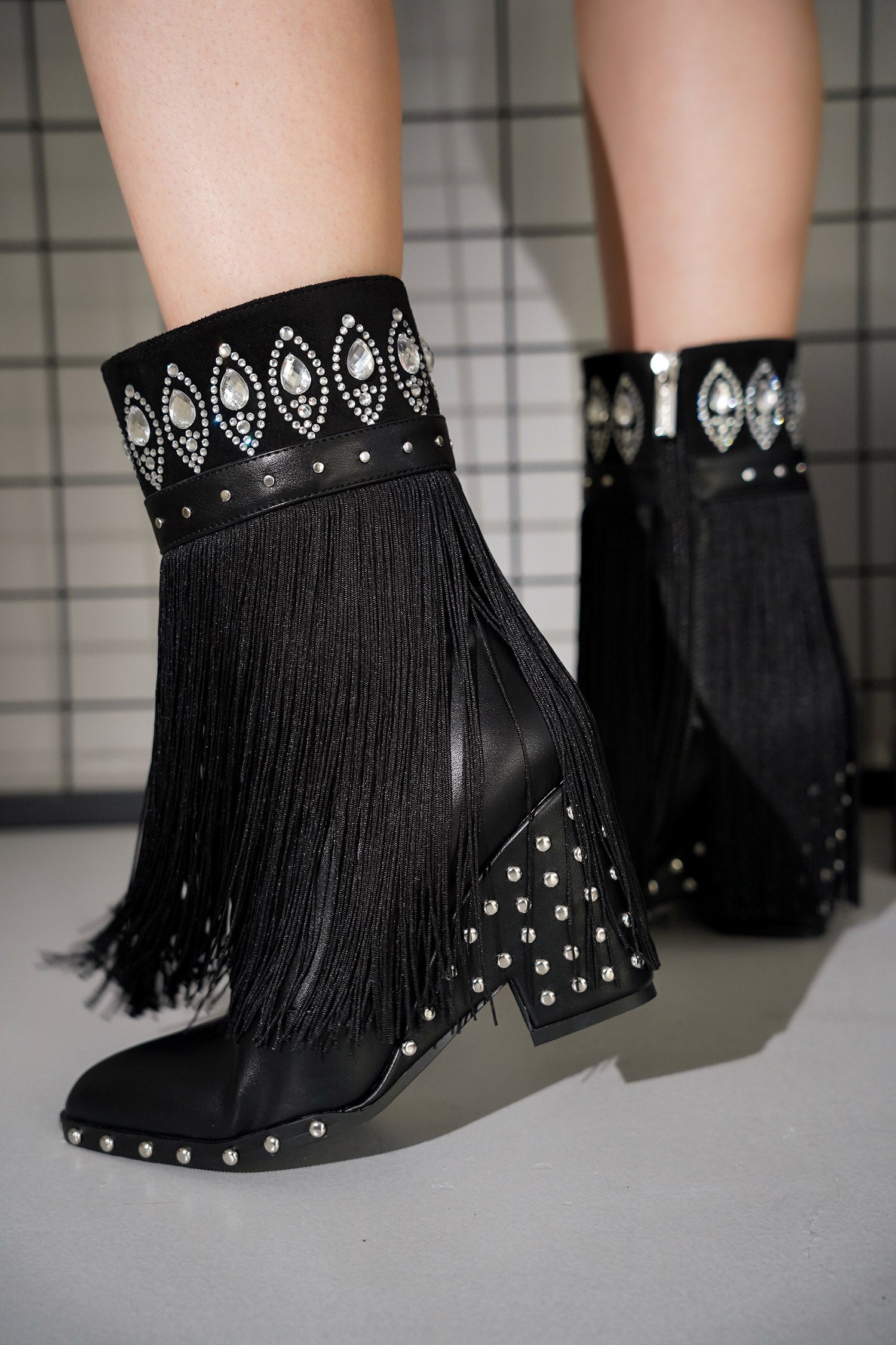 CAPE ROBBIN HENRIE - BLACK