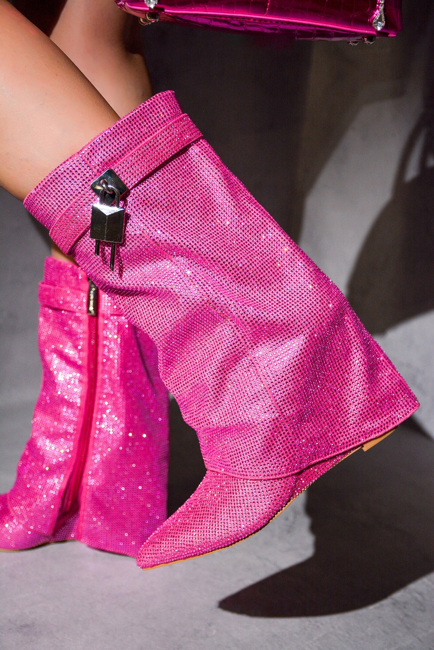 CAPE ROBBIN KIELA - PINK