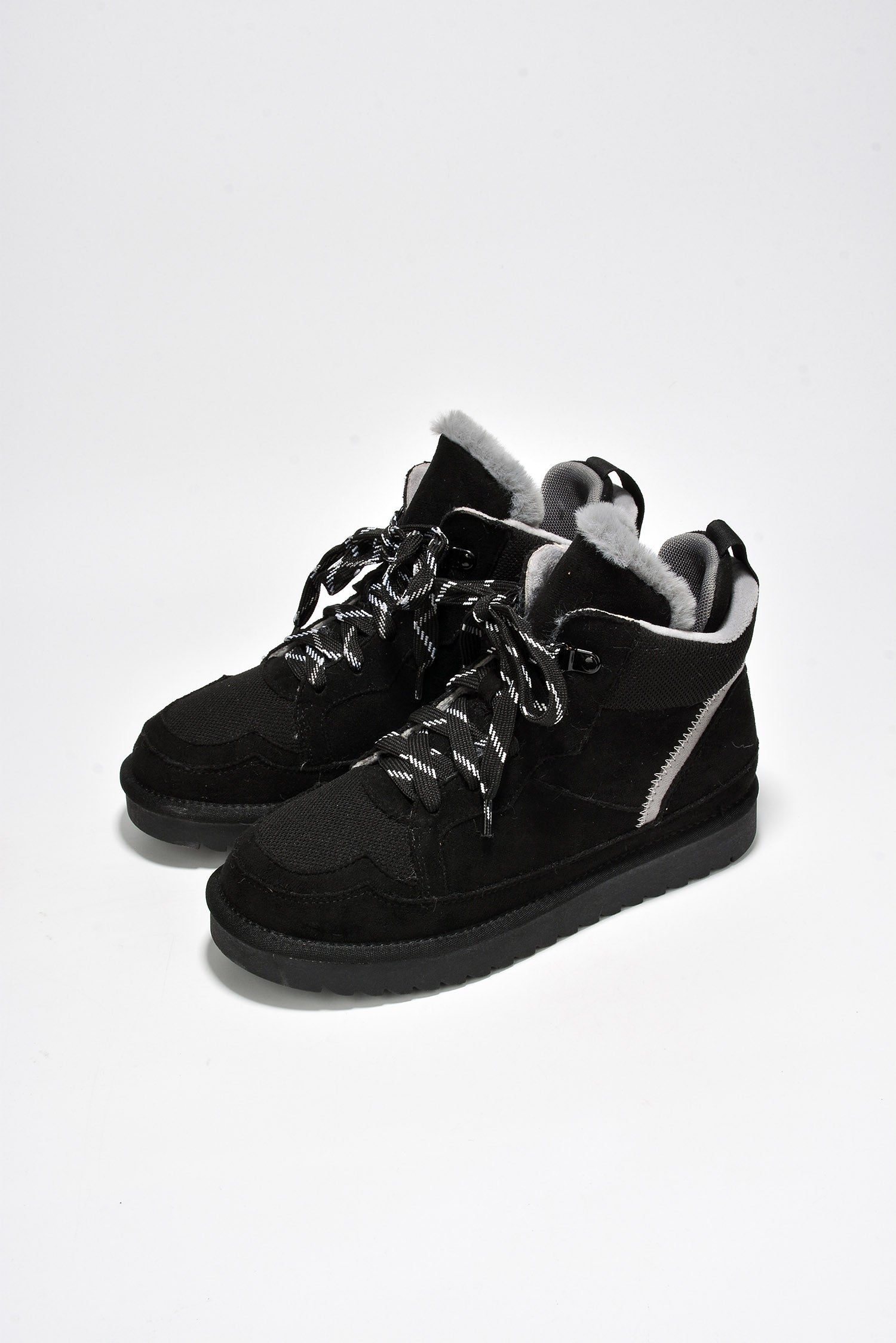 CAPE ROBBIN MELIKA - BLACK