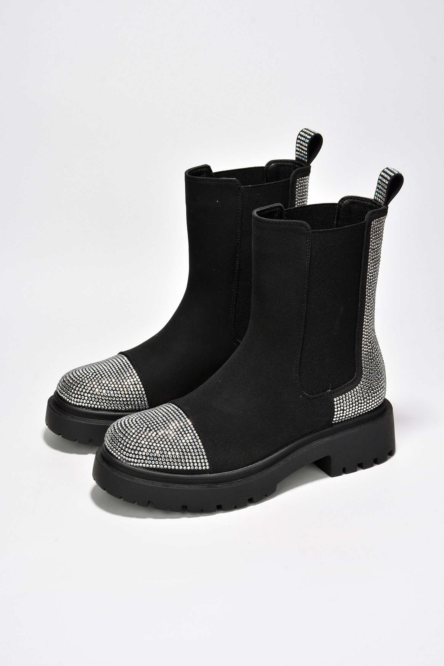 CAPE ROBBIN NINEO - BLACK