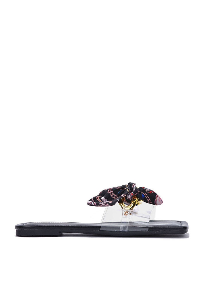 CAPE ROBBIN RIVAL - BLACK