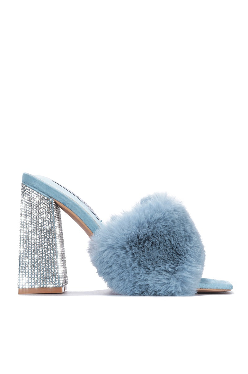 CAPE ROBBIN SOFTY - BLUE