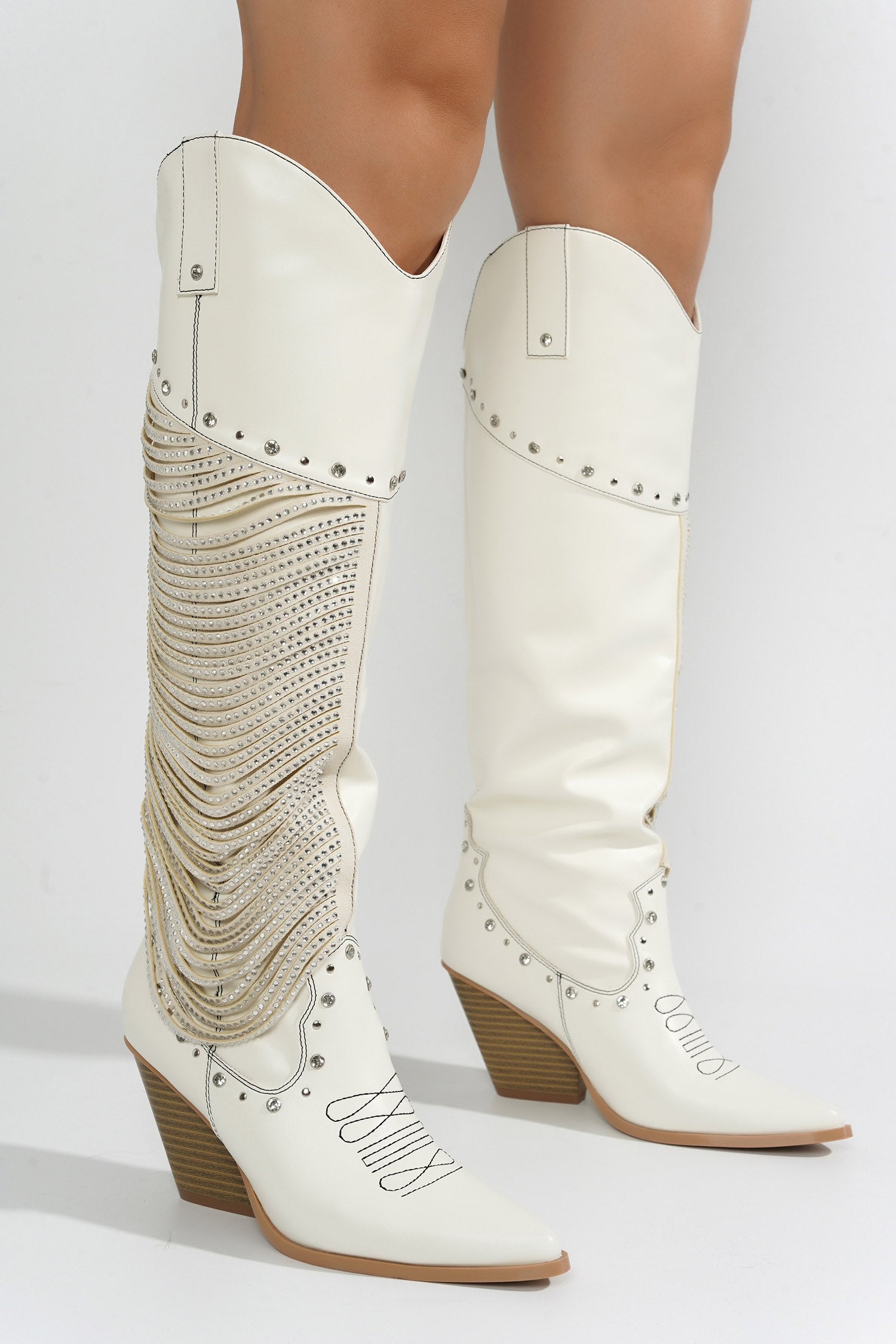 CAPE ROBBIN STIKA - WHITE