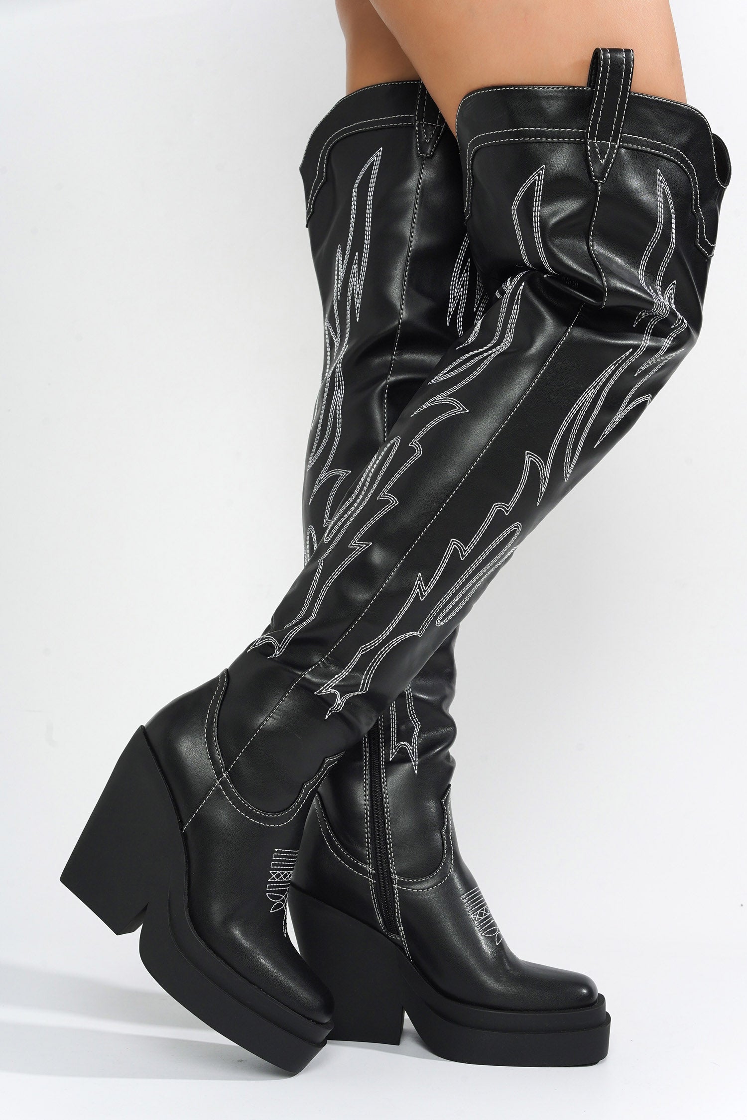 CAPE ROBBIN VIENTIANE - BLACK