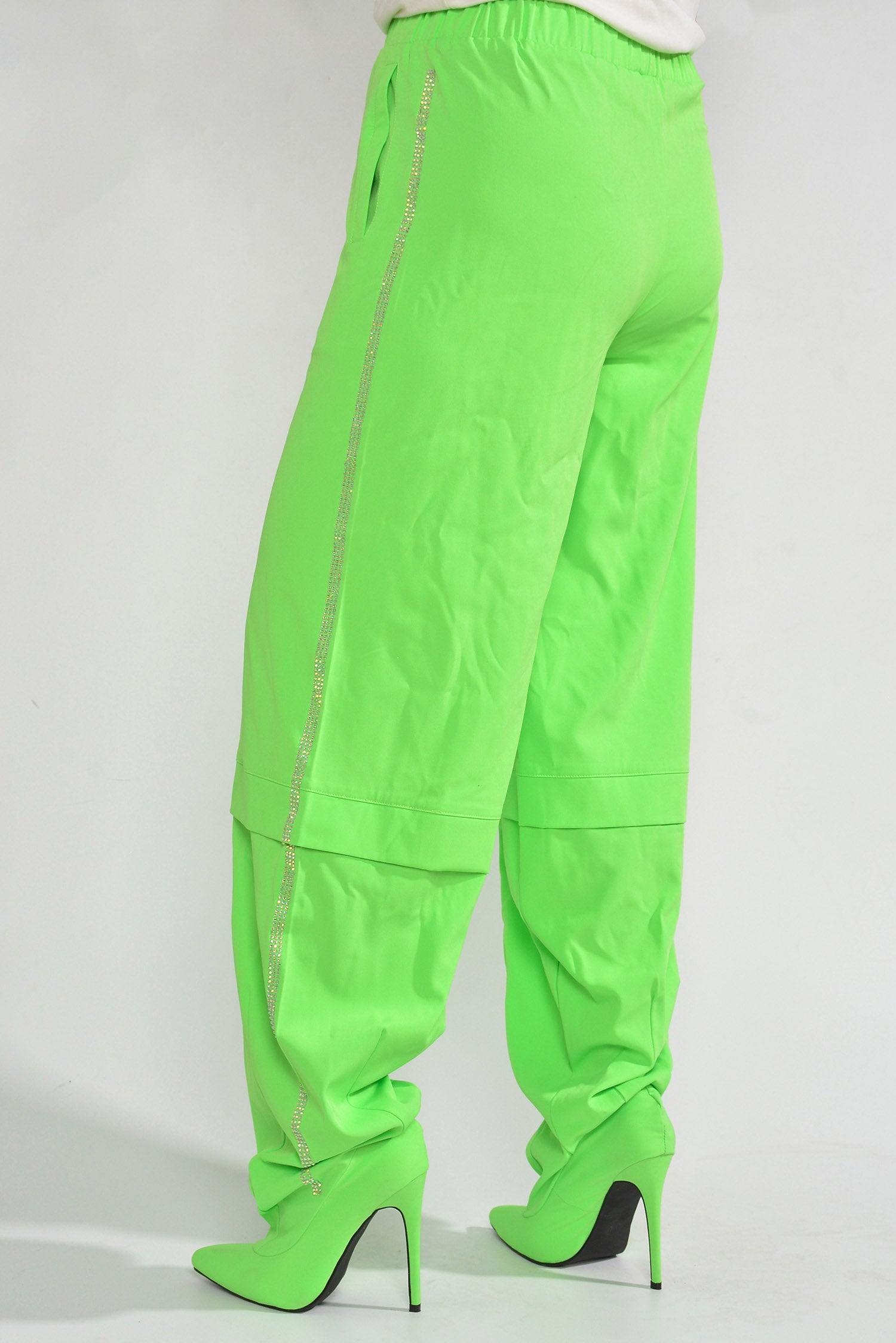 CAPE ROBBIN BAGGY - LIME