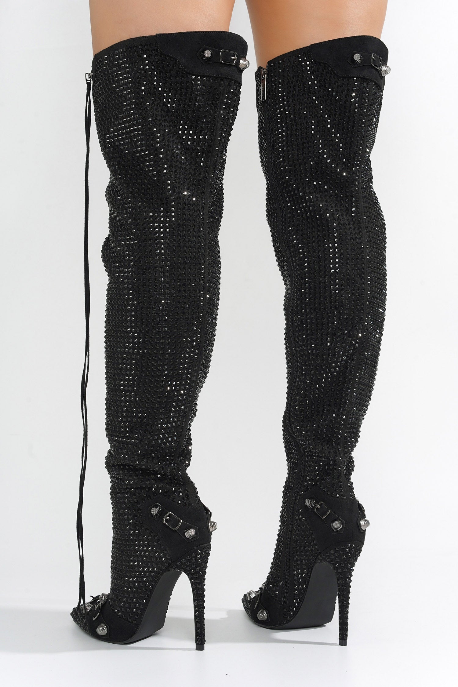 CAPE ROBBIN BESSEMER - BLACK