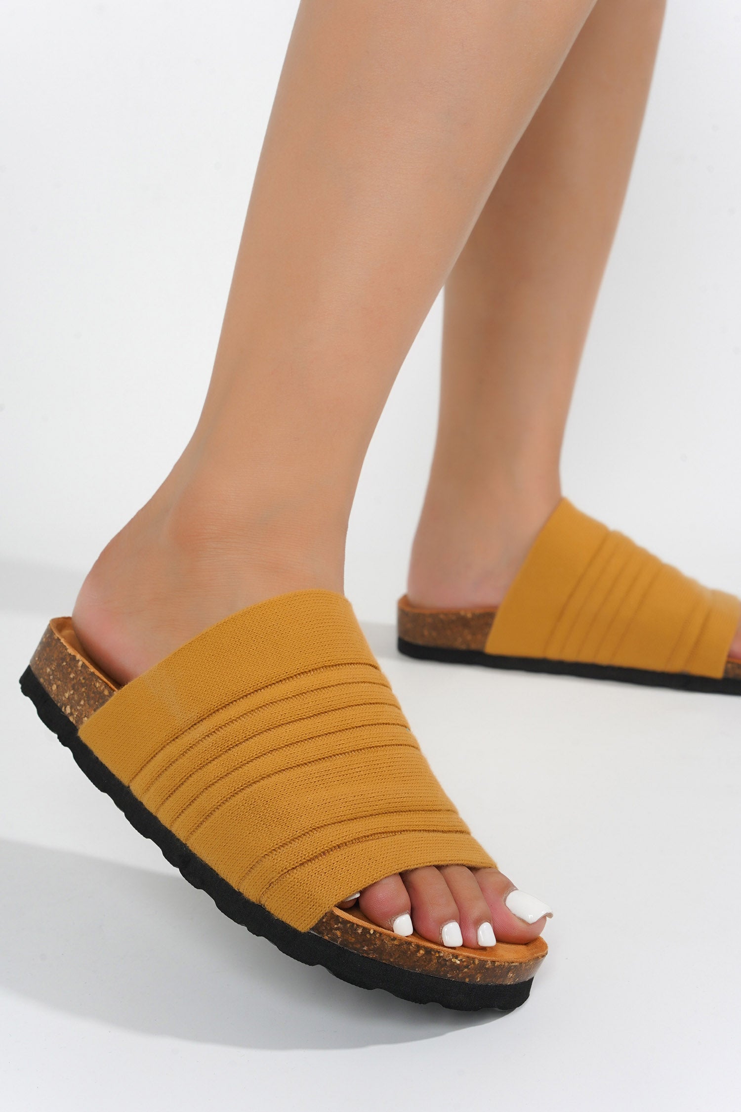 CAPE ROBBIN CALIDA - BEIGE