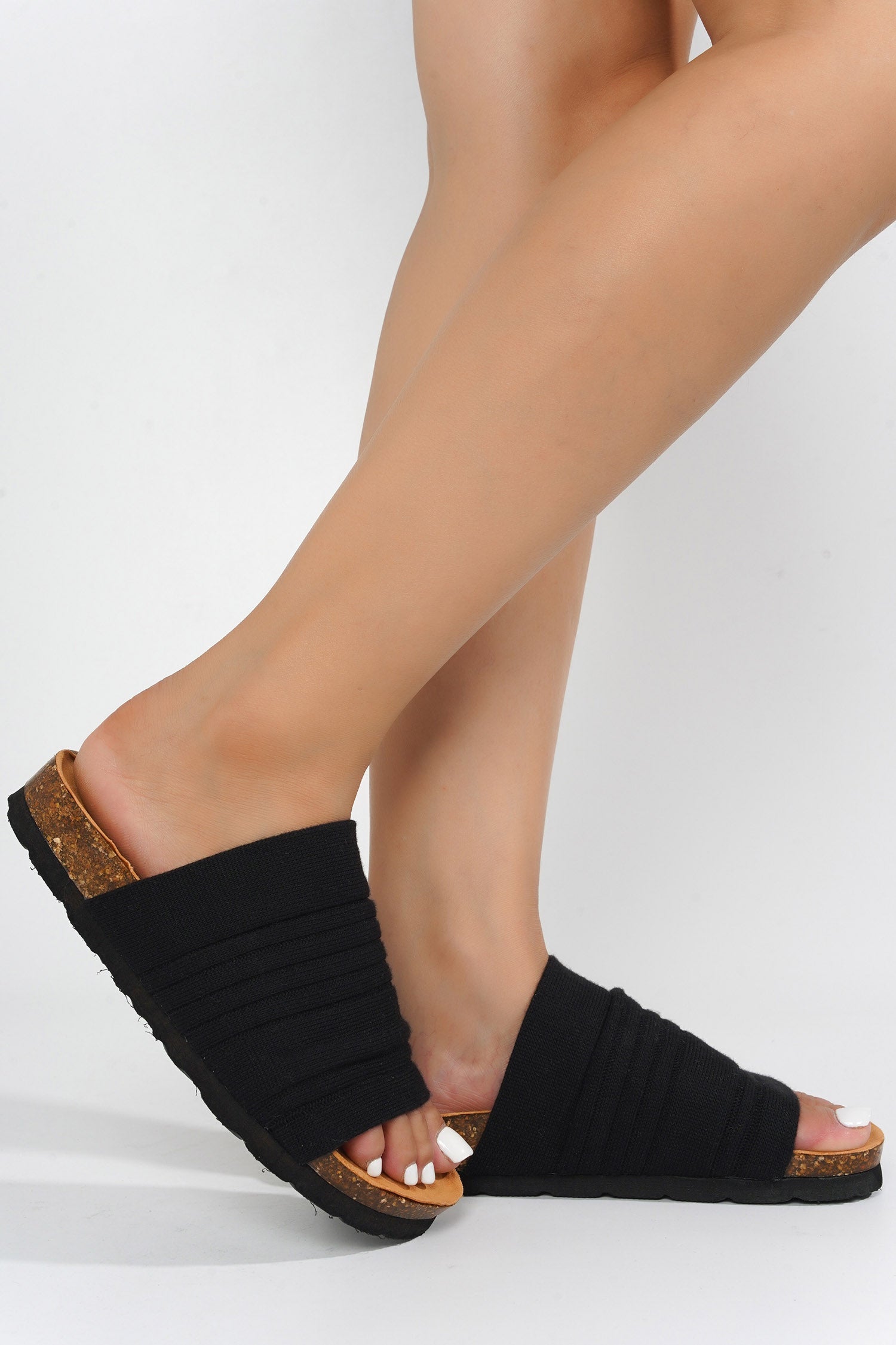 CAPE ROBBIN CALIDA - BLACK