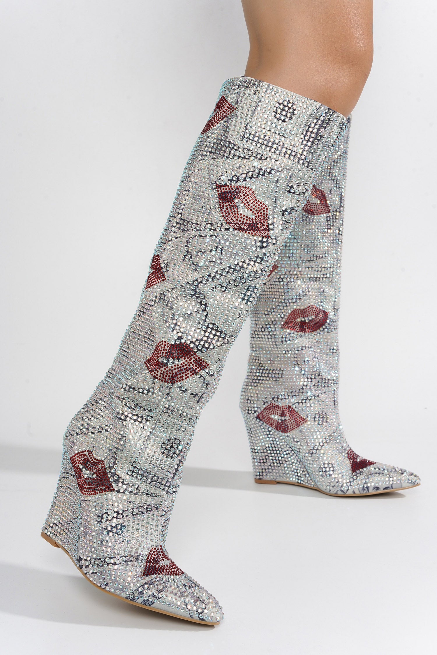 CAPE ROBBIN CORALINE - PRINT