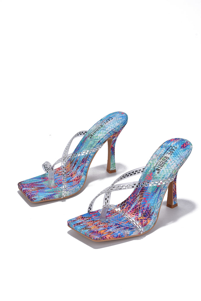 CAPE ROBBIN DESMA - PRINT