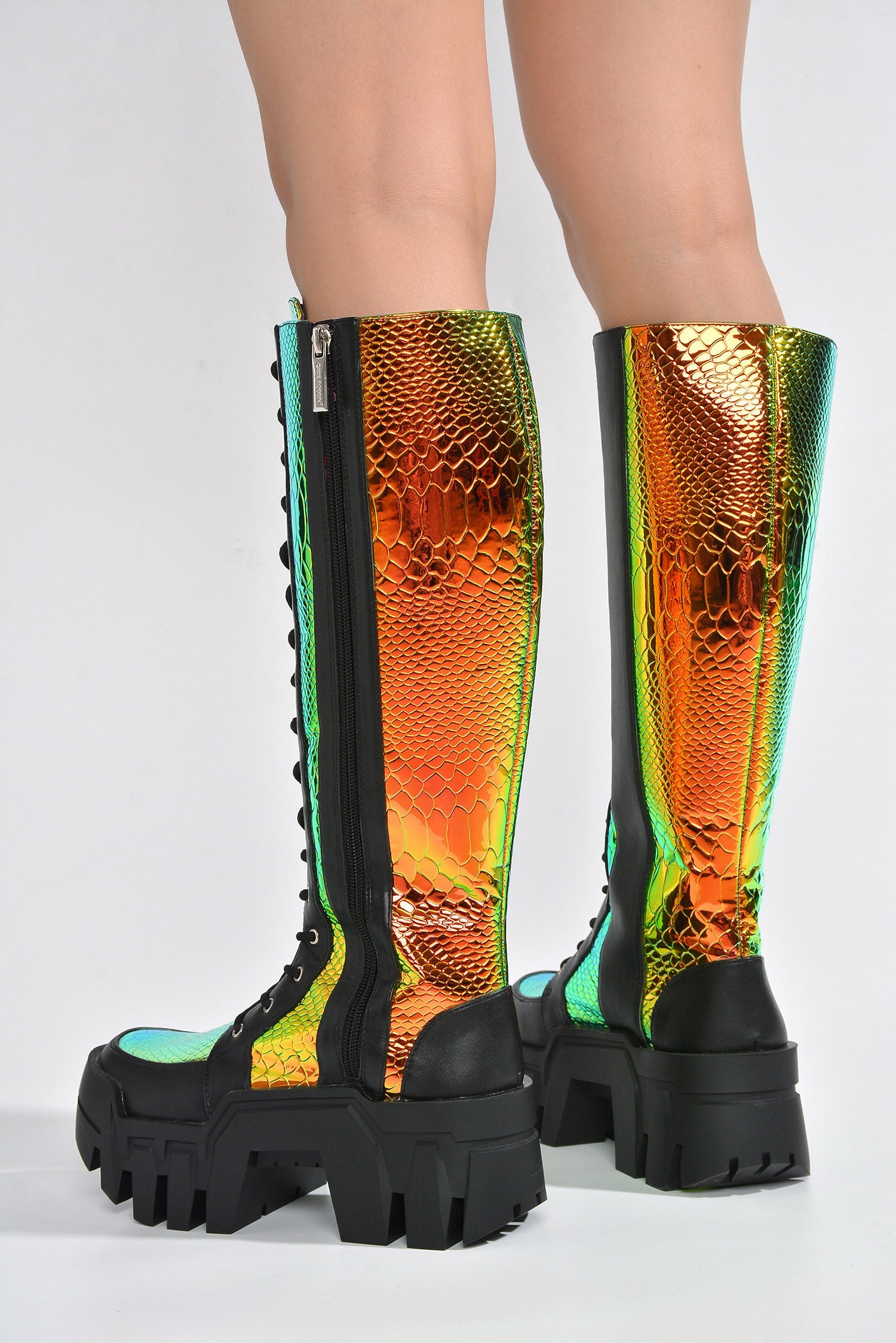 CAPE ROBBIN FADE - BLACK MULTI