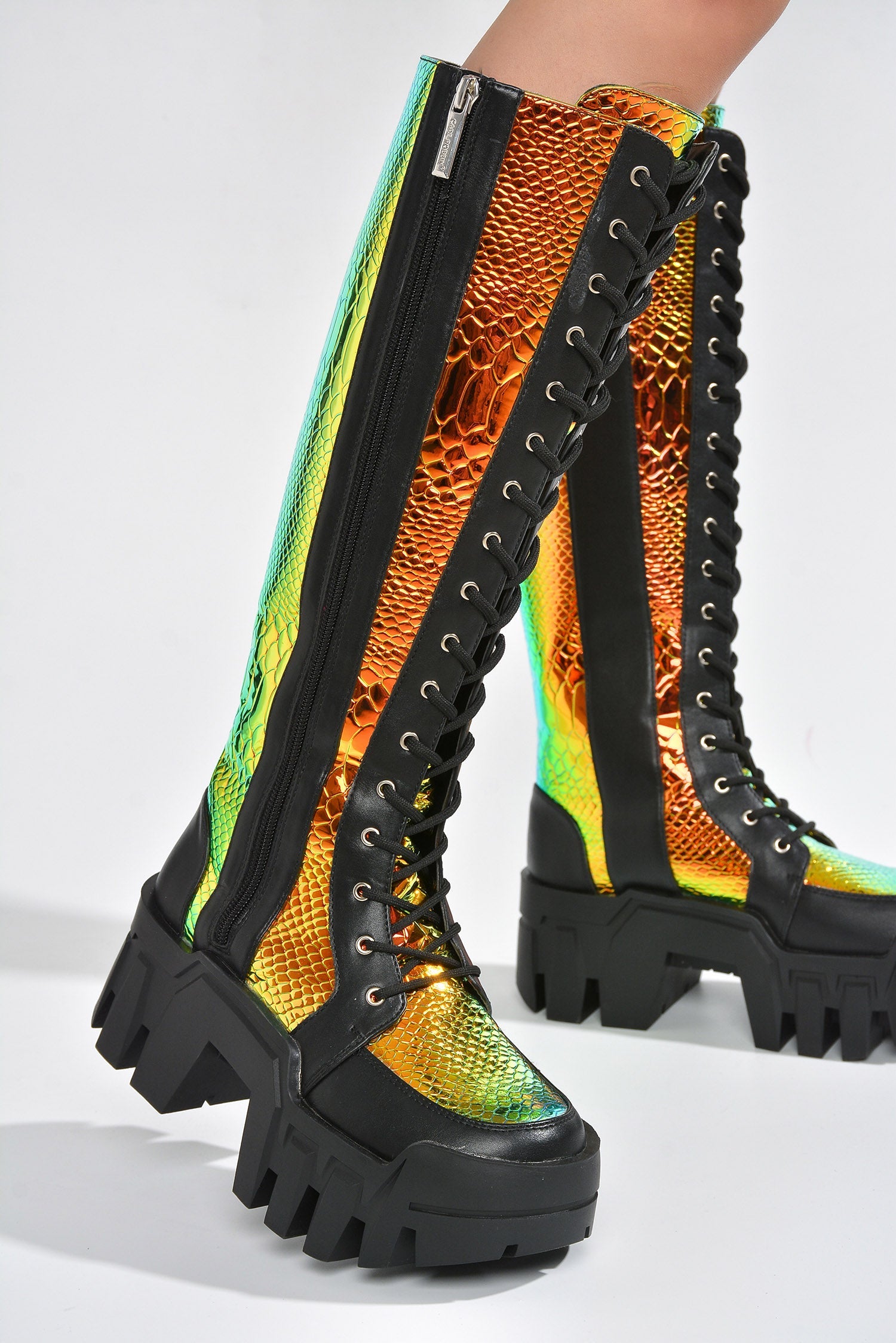 CAPE ROBBIN FADE - BLACK MULTI