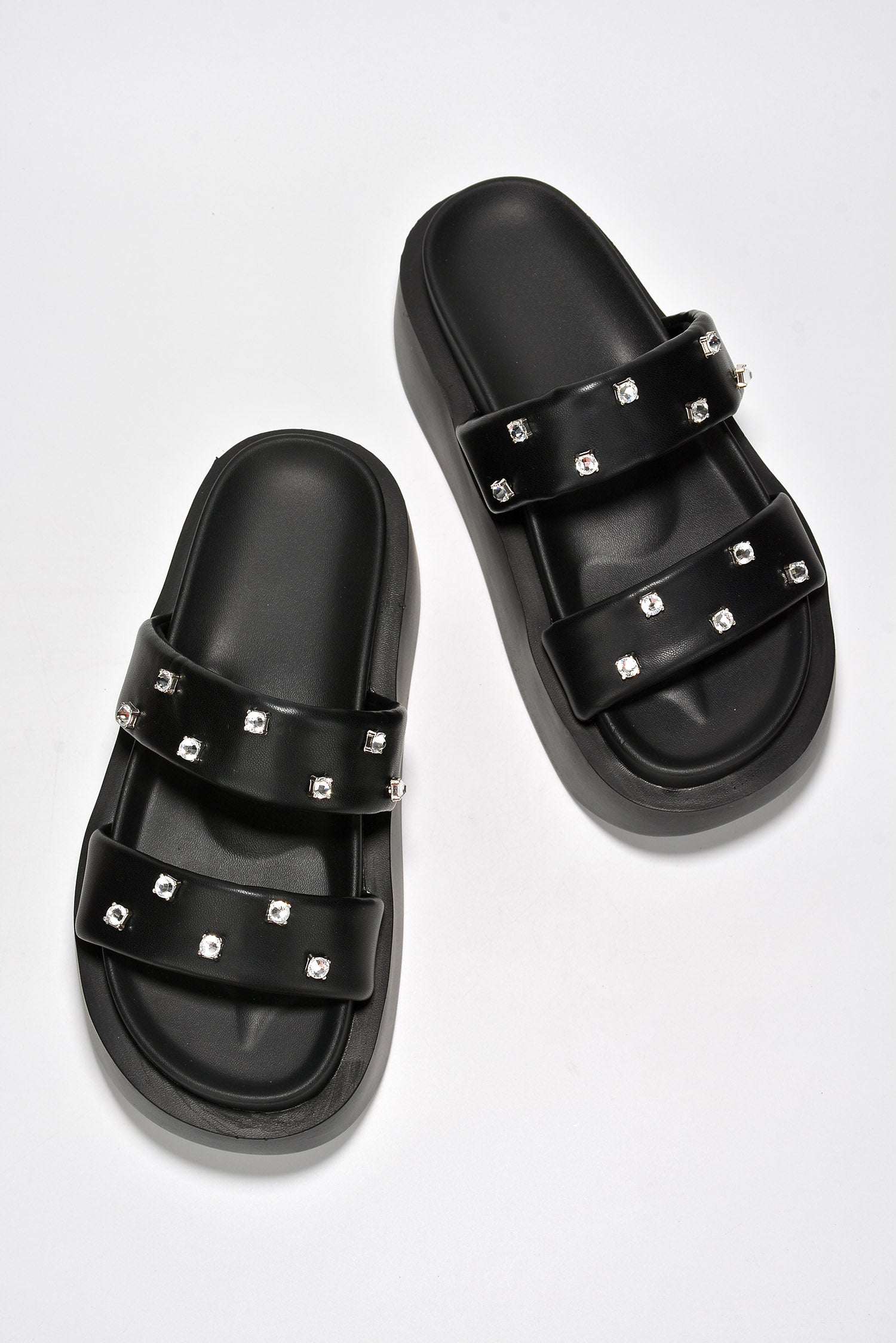 CAPE ROBBIN GEMA - BLACK