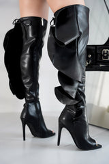 CAPE ROBBIN GRATA - BLACK