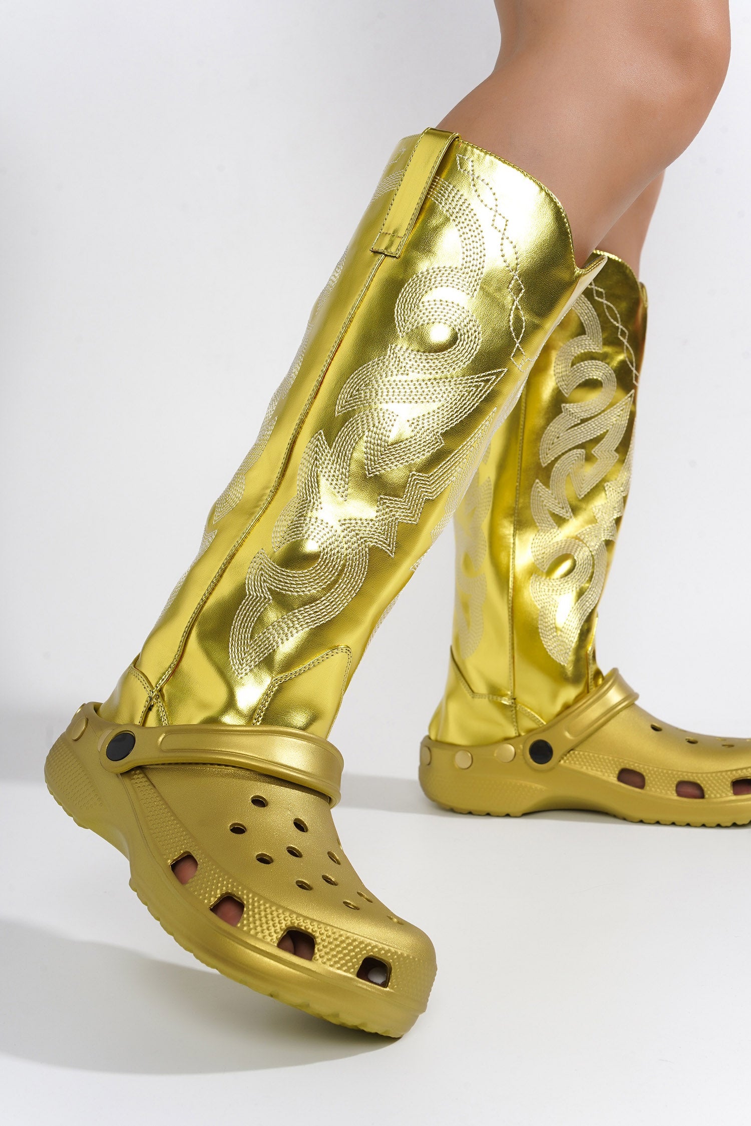 CAPE ROBBIN HARIA - GOLD