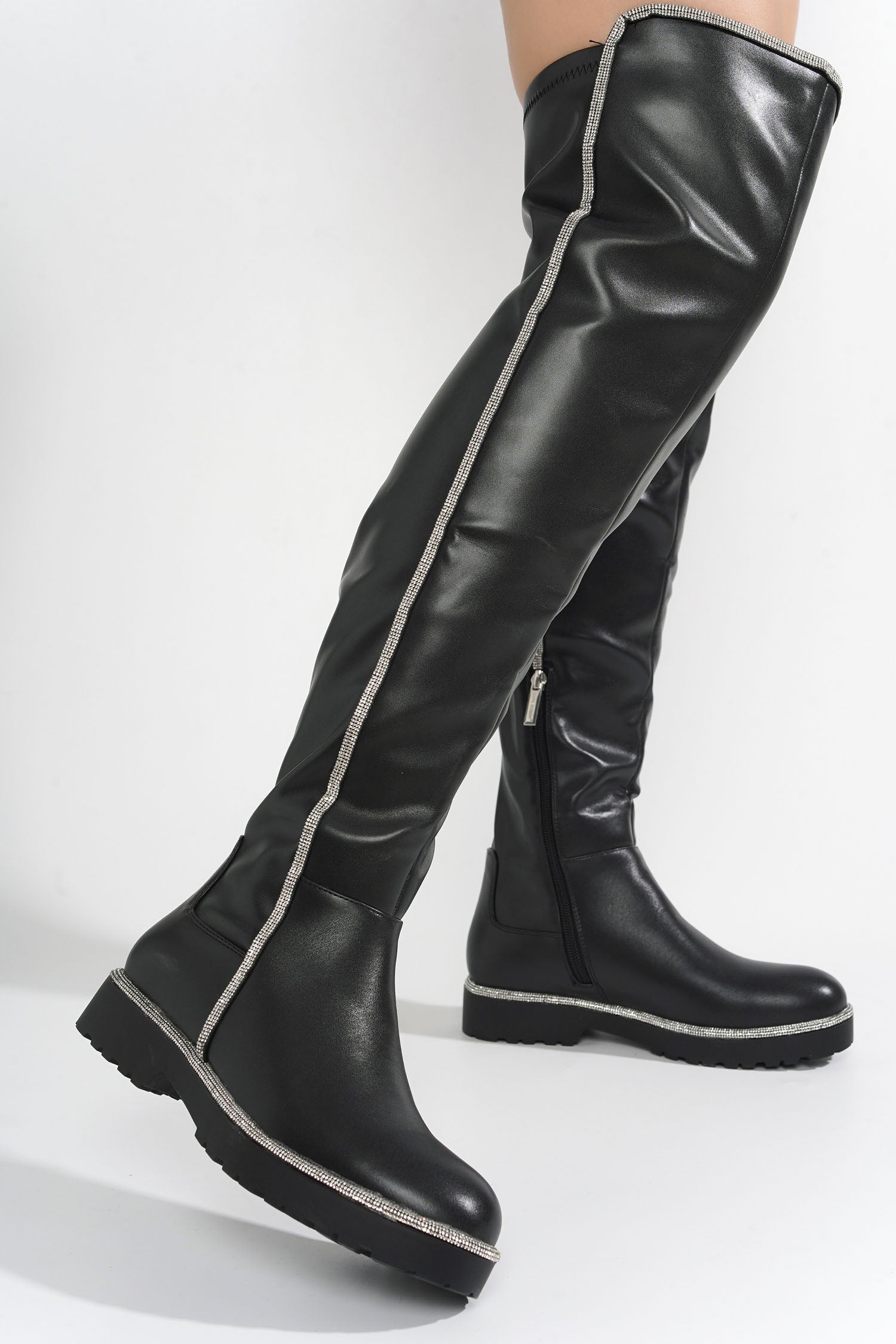 CAPE ROBBIN KURI - BLACK