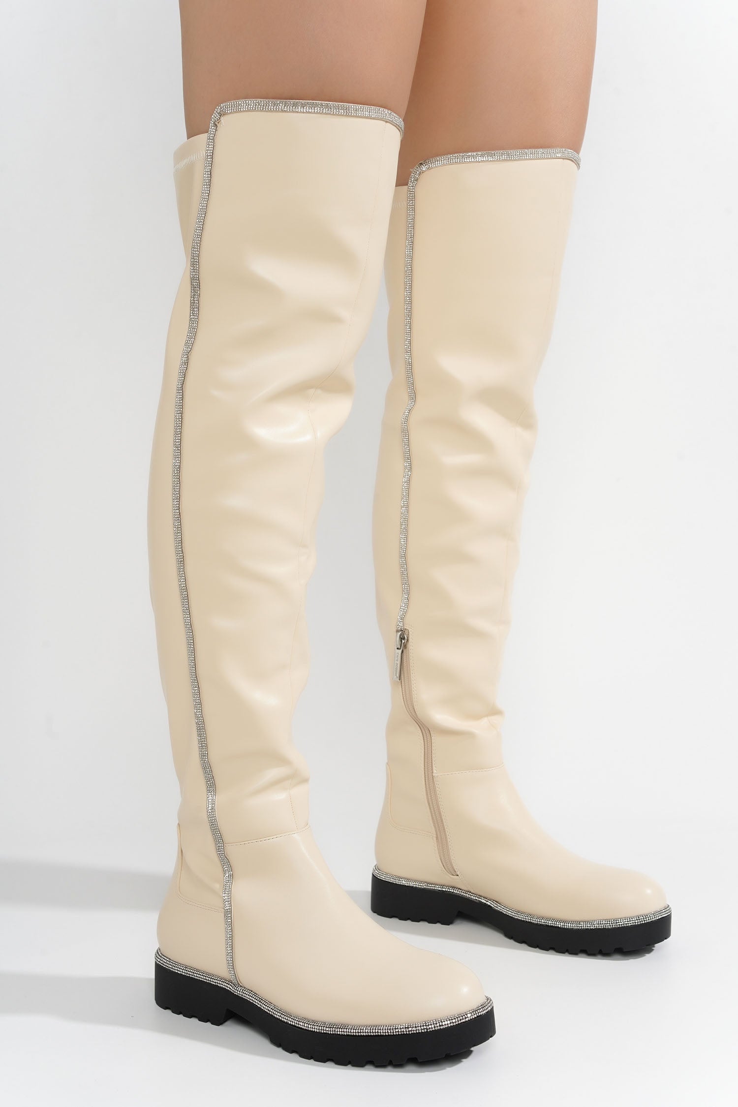 CAPE ROBBIN KURI - OFF WHITE