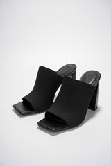 CAPE ROBBIN KYURI - BLACK