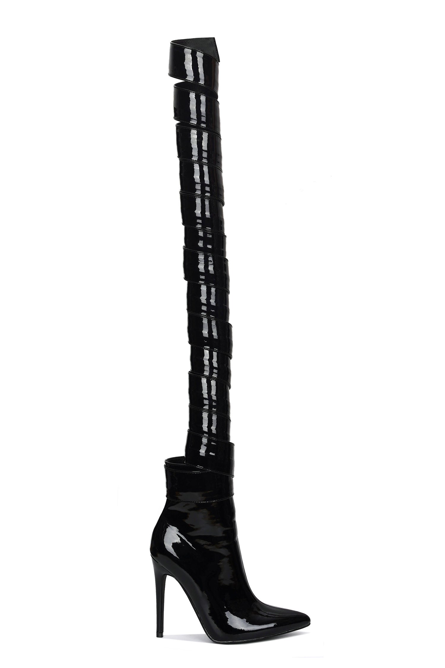 CAPE ROBBIN LAPEL - BLACK