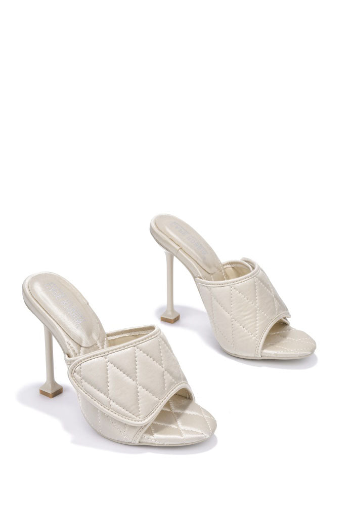 CAPE ROBBIN LEELEE - OFF WHITE