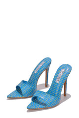 CAPE ROBBIN LETTER - BLUE