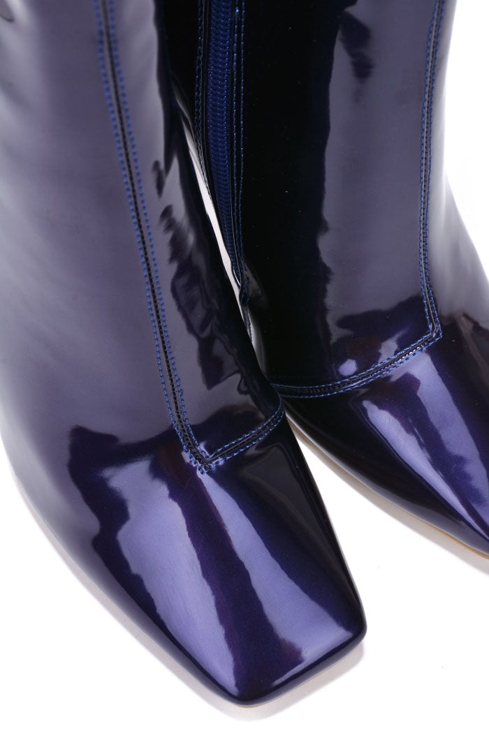 CAPE ROBBIN LUCIENE - PURPLE