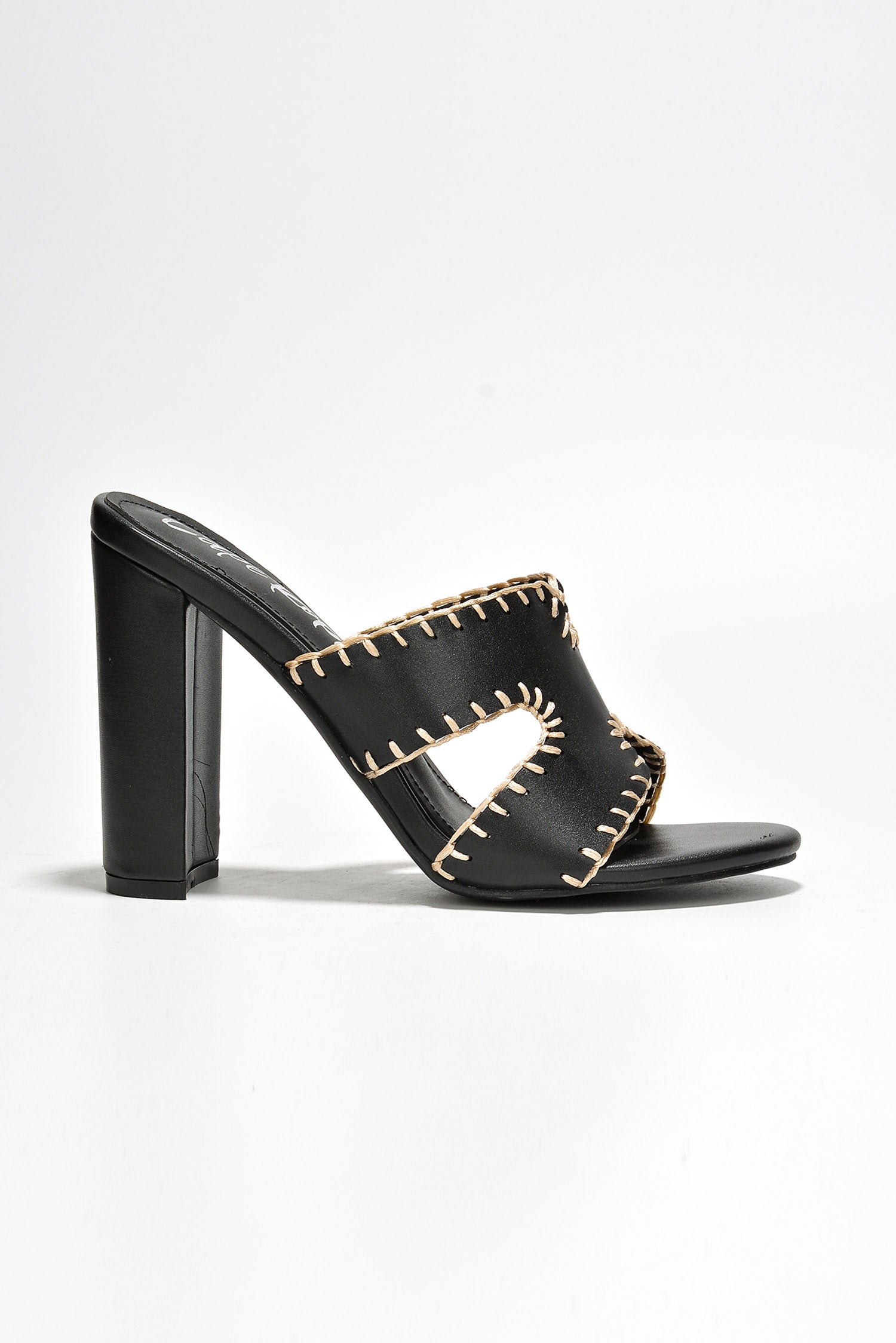 CAPE ROBBIN MACIIE - BLACK