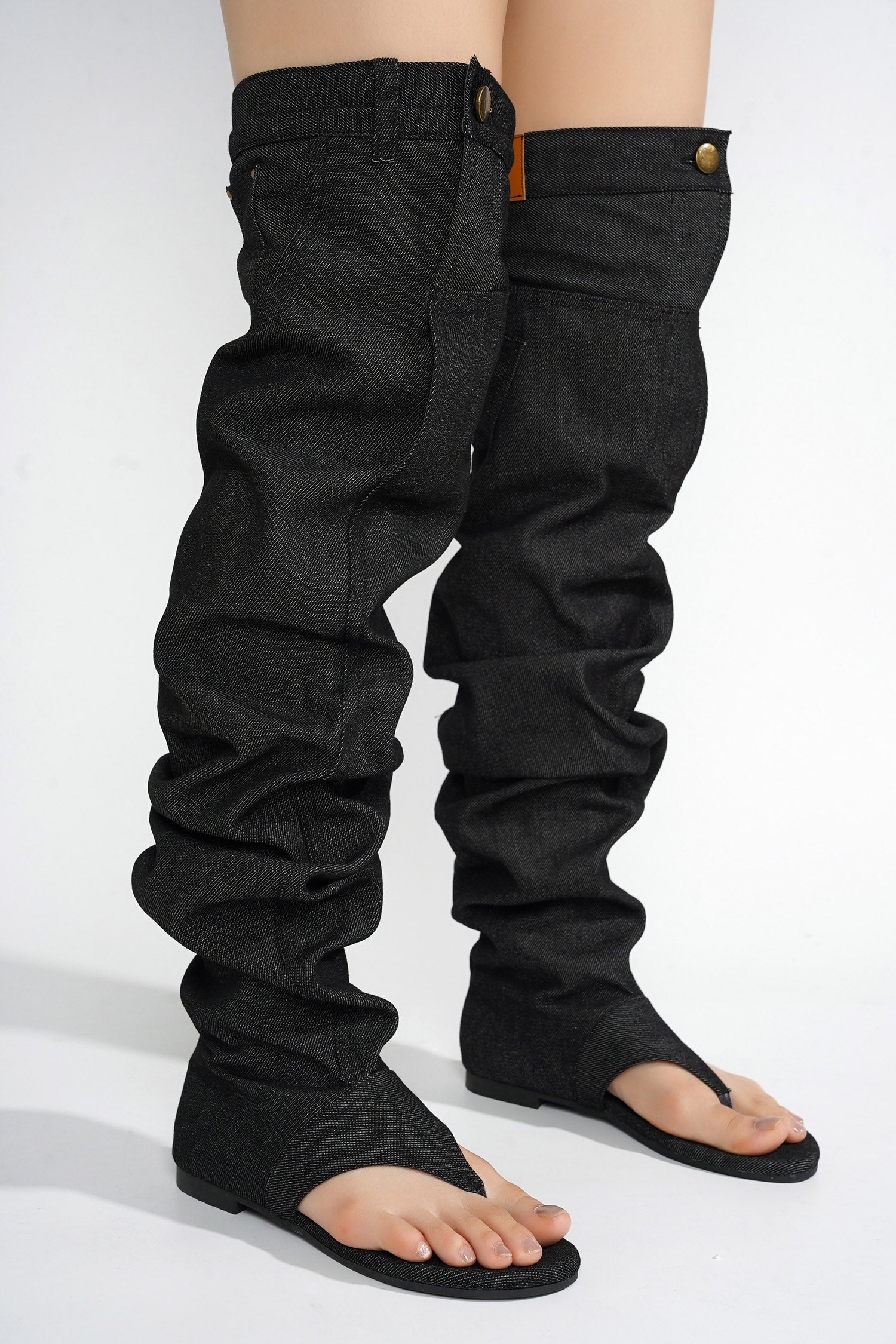 CAPE ROBBIN MALYNDA - BLACK