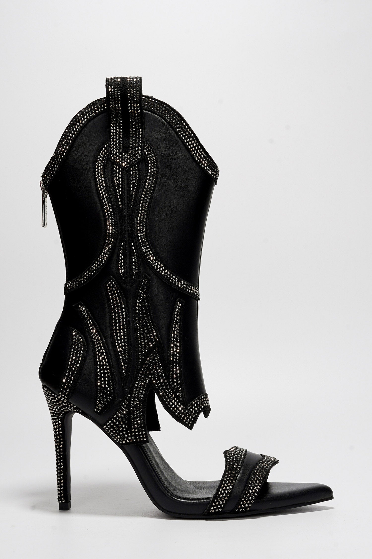 CAPE ROBBIN MARCILE - BLACK