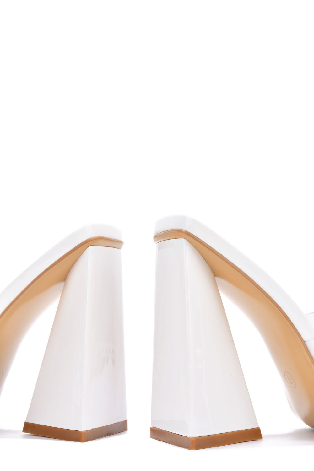 CAPE ROBBIN MAXFIELD - WHITE