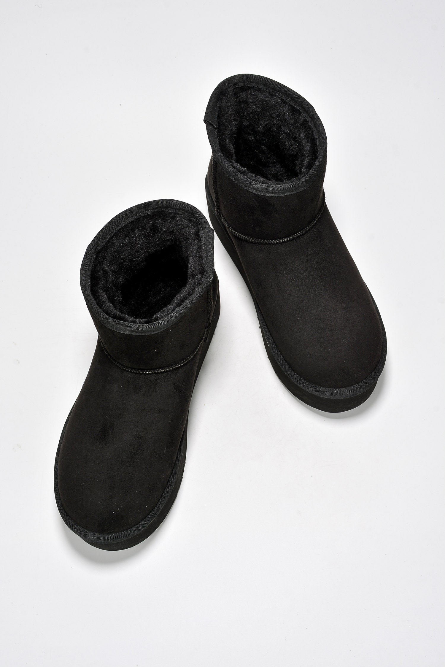 CAPE ROBBIN NOMEL - BLACK
