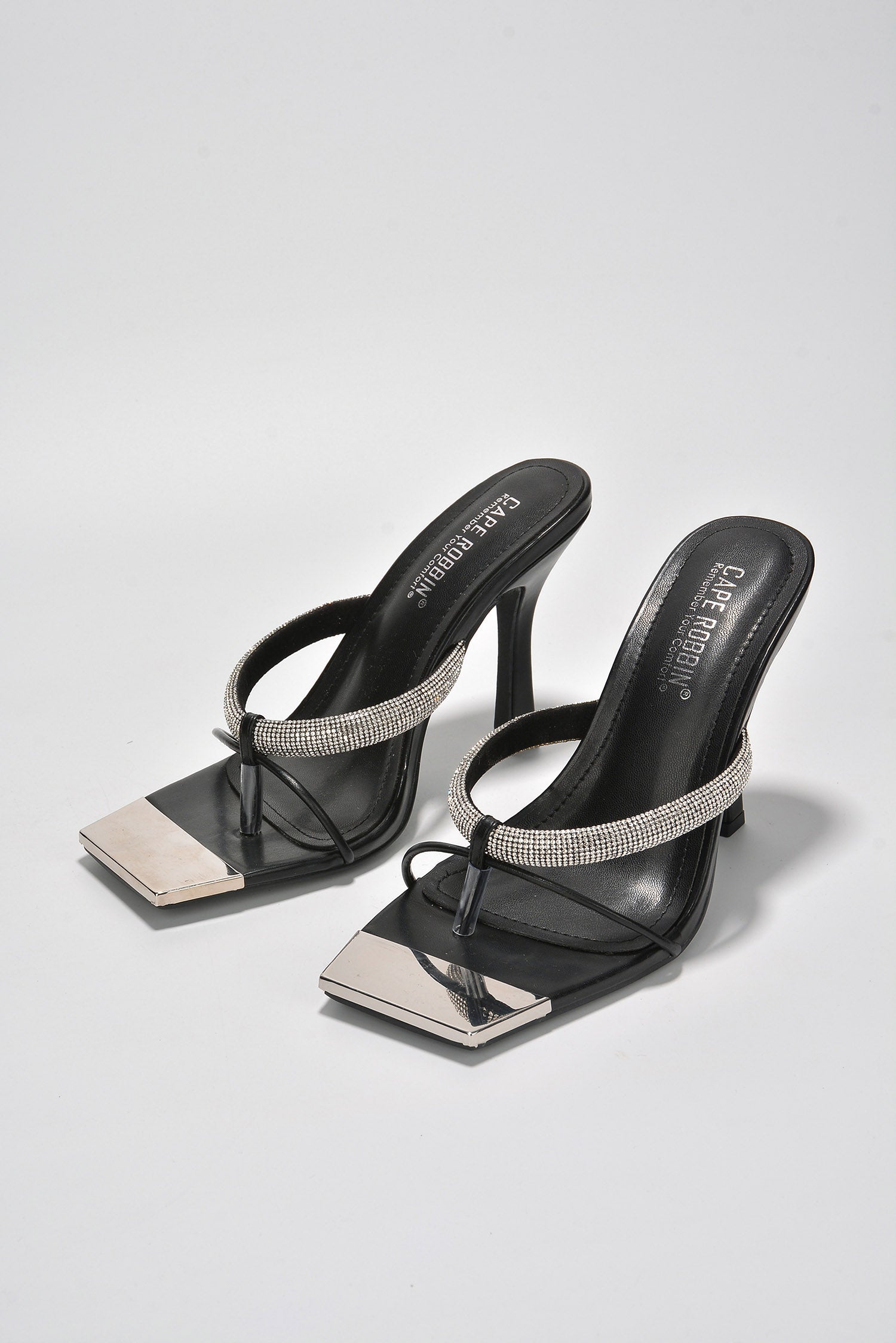 CAPE ROBBIN NUNIYA - BLACK