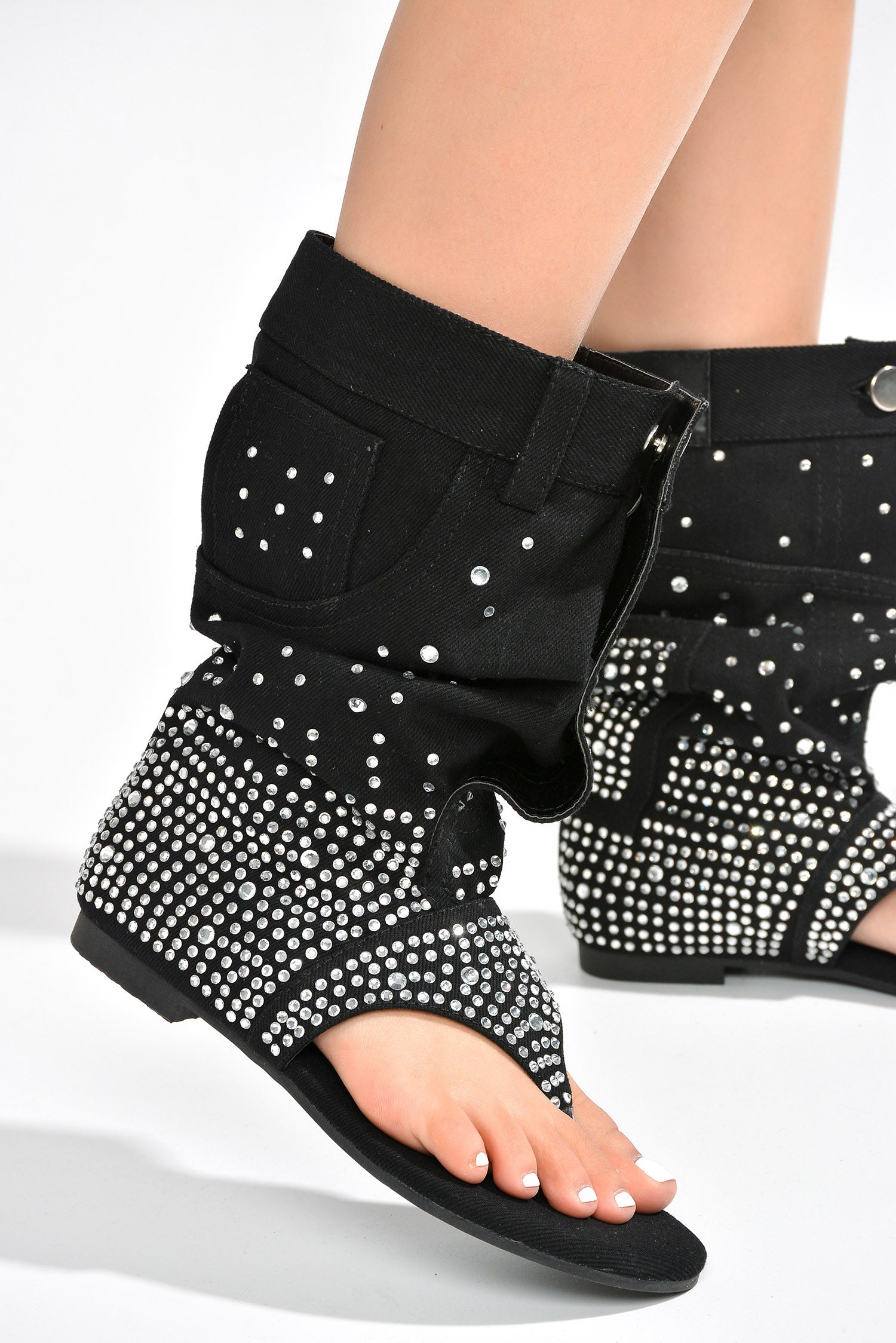 CAPE ROBBIN PLEXI - BLACK