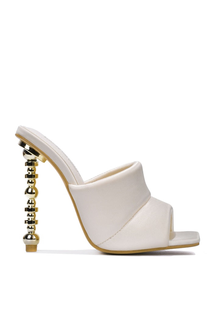 CAPE ROBBIN SHANGRILA - OFF WHITE