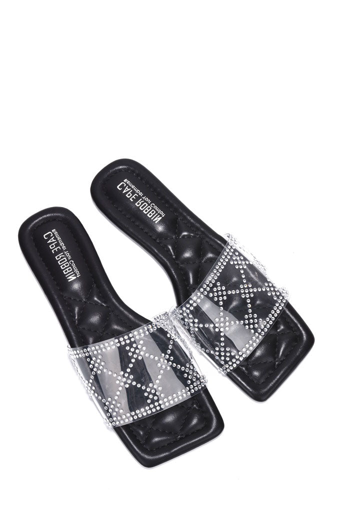 CAPE ROBBIN SHASHA - BLACK