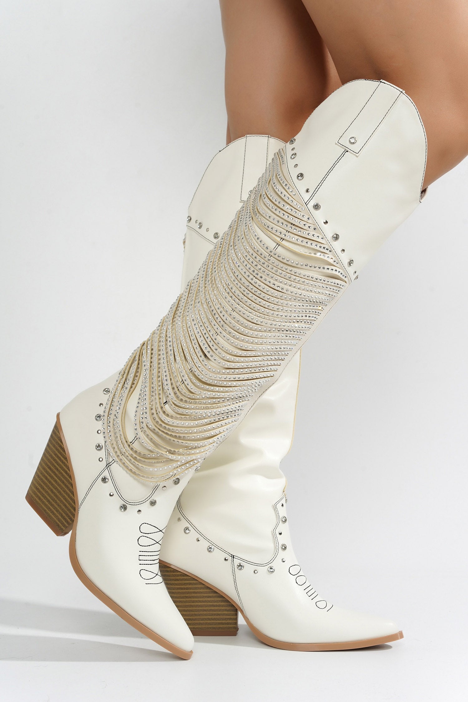 CAPE ROBBIN STIKA - WHITE
