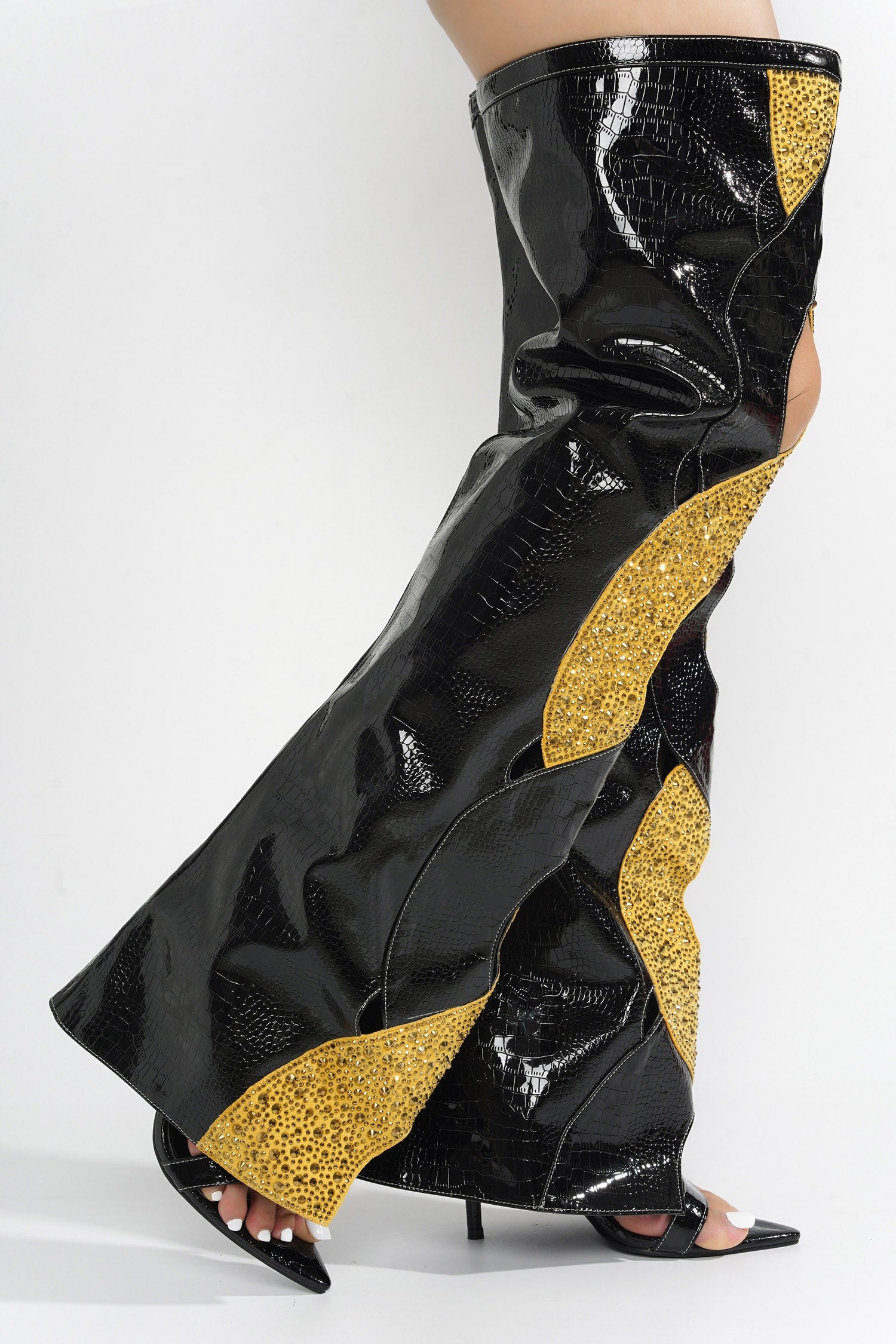 CAPE ROBBIN TOTOGA - BLACK