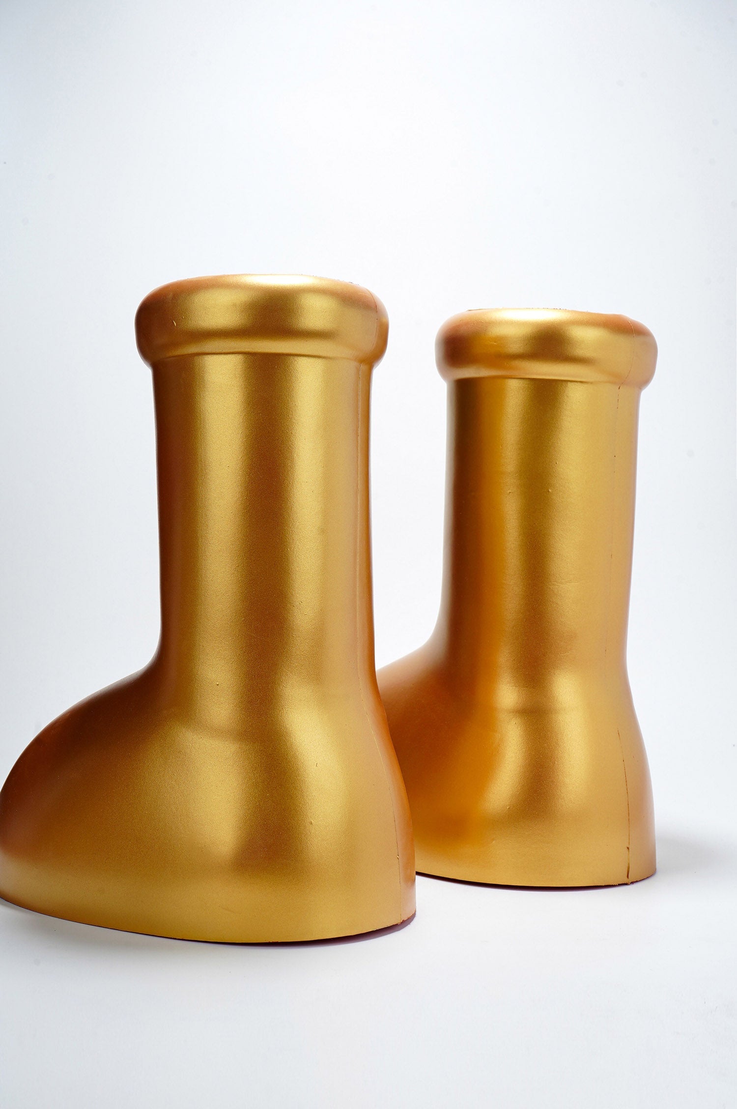 CAPE ROBBIN TOY-3 - GOLD