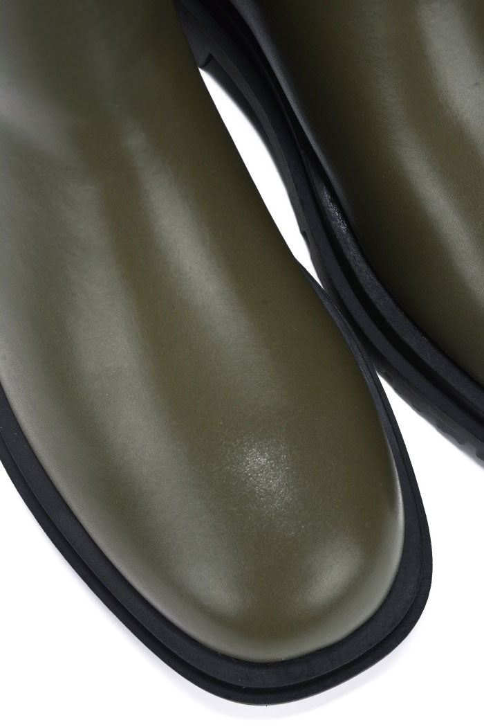 CAPE ROBBIN VEGAS - OLIVE