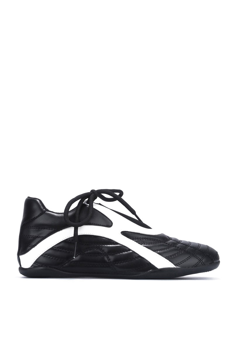 CAPE ROBBIN VULAY - BLACK