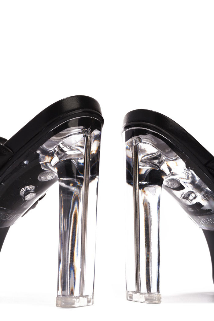 CAPE ROBBIN ZIMMER - BLACK