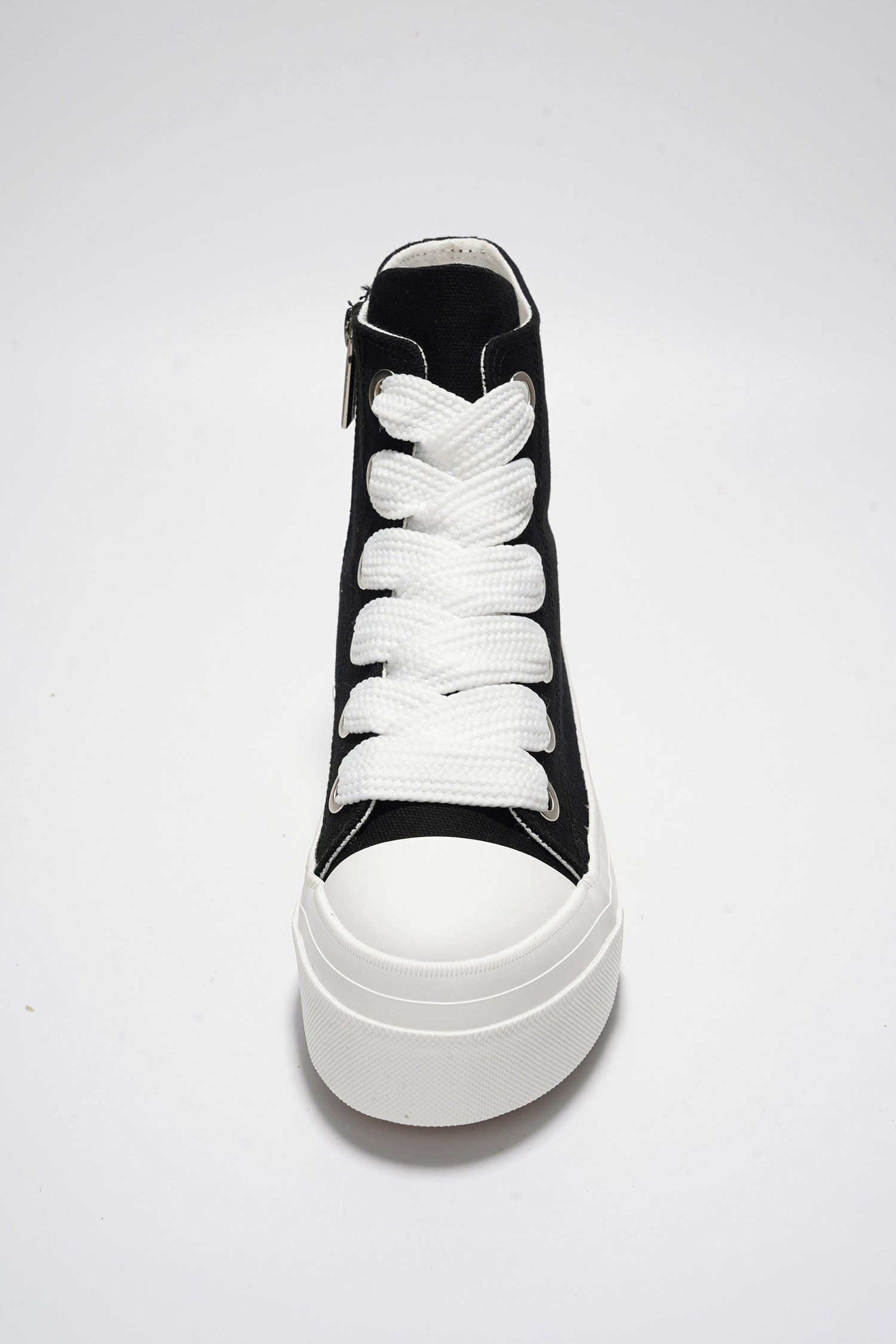 CAPE ROBBIN ZITELLA - BLACK